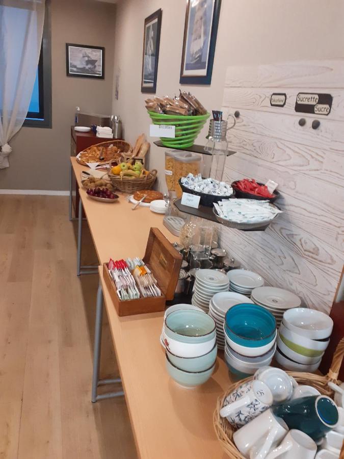 Hotel Les Gens De Mer La Rochelle Ла-Рошель Екстер'єр фото