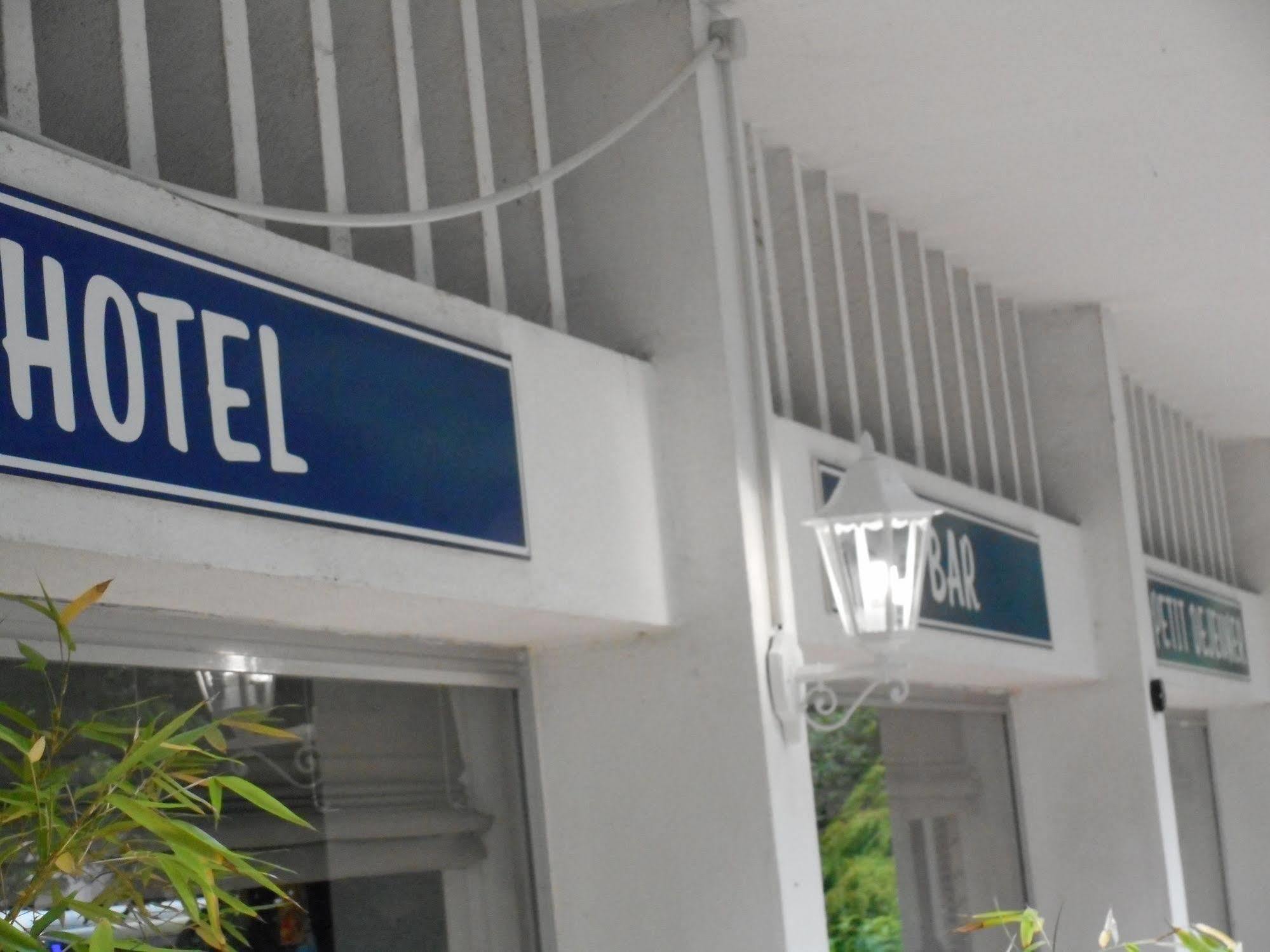 Hotel Les Gens De Mer La Rochelle Ла-Рошель Екстер'єр фото